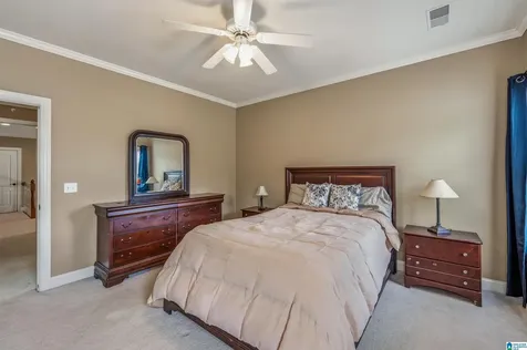 5162 Lake Crest Circle Hoover AL 35226