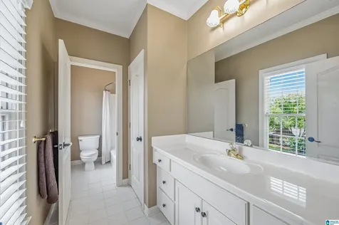 5162 Lake Crest Circle Hoover AL 35226