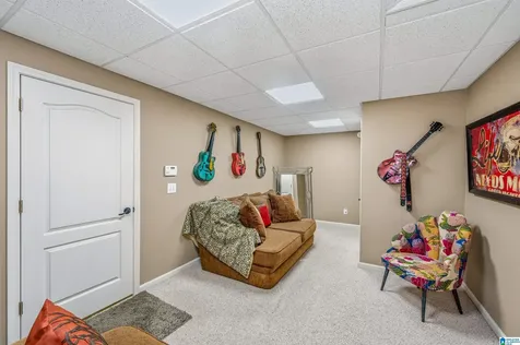 5162 Lake Crest Circle Hoover AL 35226