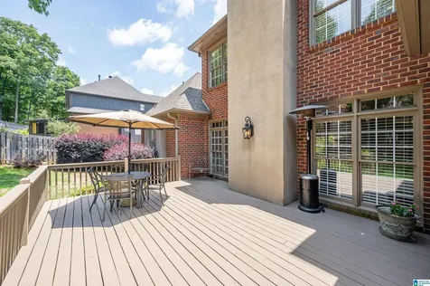 5162 Lake Crest Circle Hoover AL 35226
