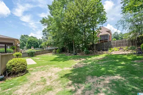 5162 Lake Crest Circle Hoover AL 35226