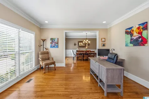 5162 Lake Crest Circle Hoover AL 35226