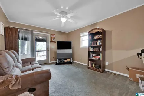 142 Riverside Drive Bessemer AL 35023