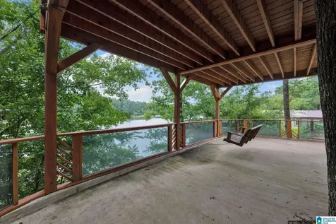 142 Riverside Drive Bessemer AL 35023