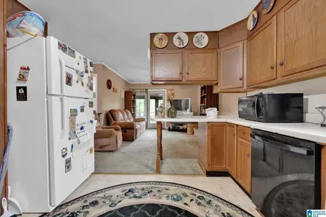 142 Riverside Drive Bessemer AL 35023