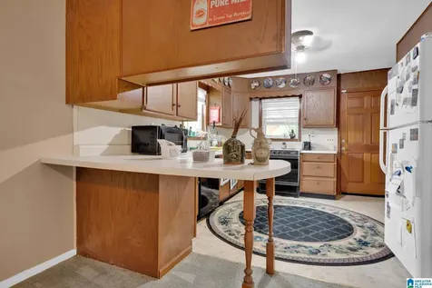 142 Riverside Drive Bessemer AL 35023