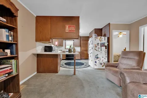 142 Riverside Drive Bessemer AL 35023