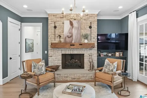 4458 Village Green Way Hoover AL 35226