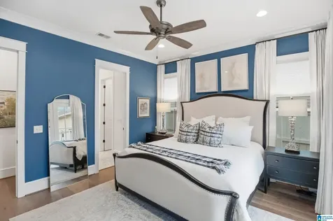 4458 Village Green Way Hoover AL 35226