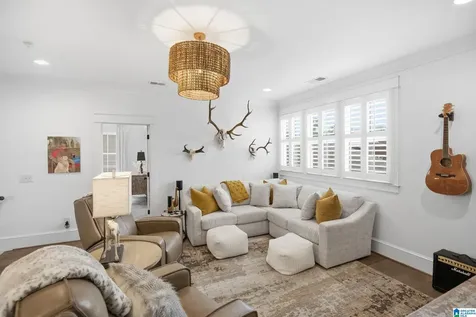 4458 Village Green Way Hoover AL 35226