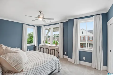 4458 Village Green Way Hoover AL 35226