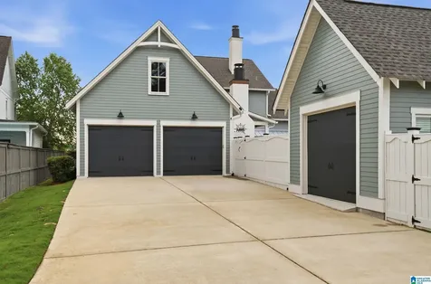 4458 Village Green Way Hoover AL 35226