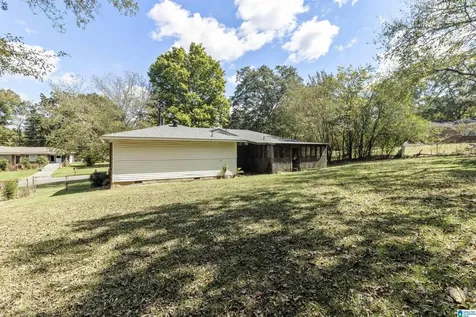 2508 7th Street NE Center Point AL 35215