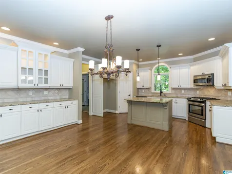 1207 Lake Forest Circle Hoover AL 35244