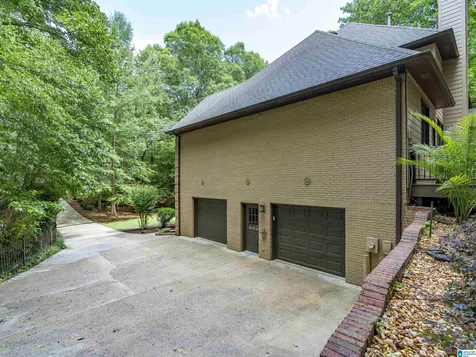 1207 Lake Forest Circle Hoover AL 35244