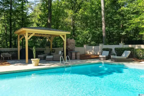 610 Riverchase Parkway W Hoover AL 35244