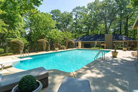 610 Riverchase Parkway W Hoover AL 35244