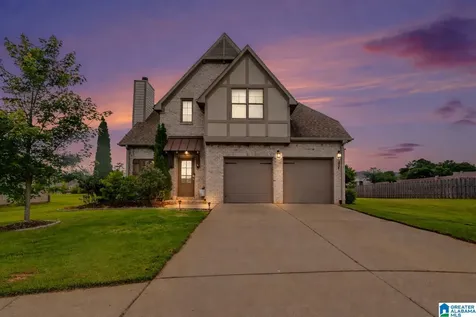 1004 Garnet Drive Calera AL 35040