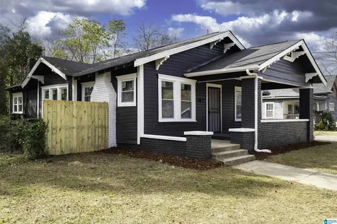 516 SW 14th Street SW Birmingham AL 35211