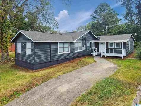 927 SW Mason Avenue SW Birmingham AL 35211