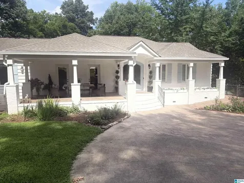 2557 Mountain Woods Drive Vestavia Hills AL 35216