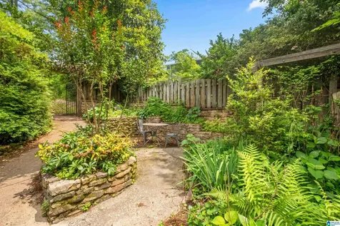 2557 Mountain Woods Drive Vestavia Hills AL 35216
