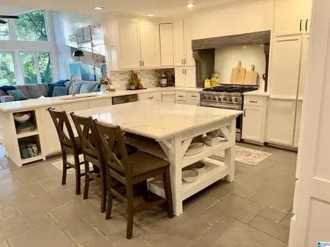 2557 Mountain Woods Drive Vestavia Hills AL 35216