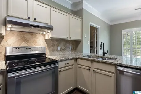 129 Crestmont Lane Pelham AL 35124