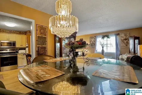 5243 Paramont Drive Irondale AL 35210