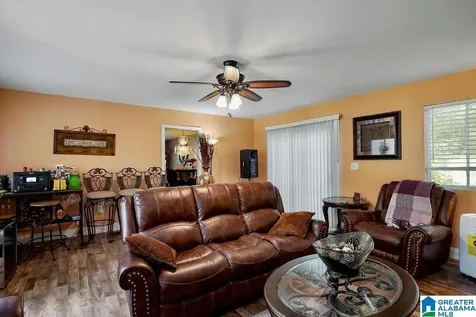 5243 Paramont Drive Irondale AL 35210