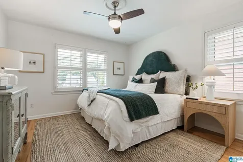 1618 Woodfern Drive Birmingham AL 35209