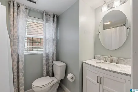 1618 Woodfern Drive Birmingham AL 35209