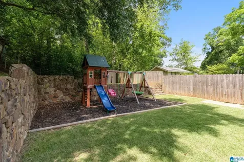 1618 Woodfern Drive Birmingham AL 35209