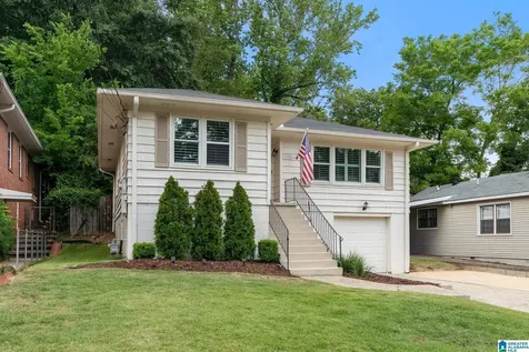 1618 Woodfern Drive Birmingham AL 35209
