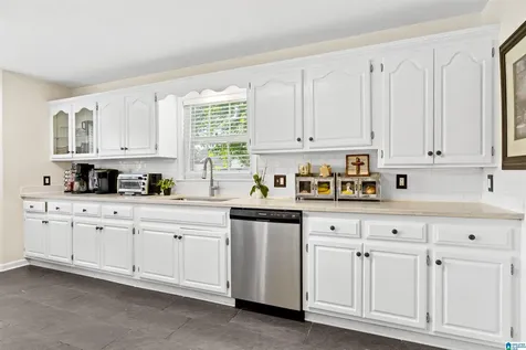 2116 Wren Avenue SW Cullman AL 35055