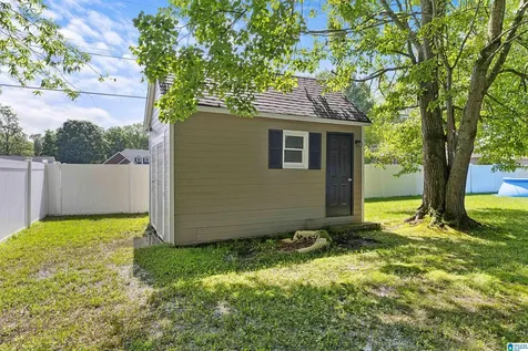 2116 Wren Avenue SW Cullman AL 35055