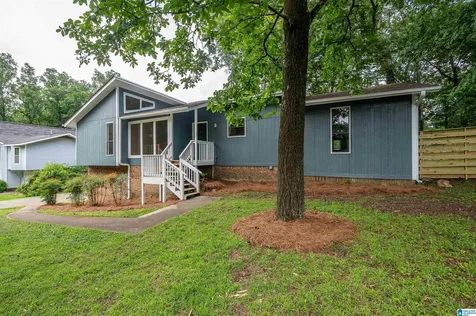 132 Portsouth Lane Alabaster AL 35007