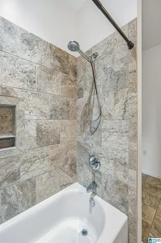 132 Portsouth Lane Alabaster AL 35007