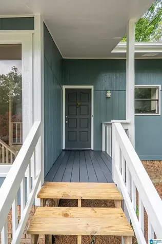 132 Portsouth Lane Alabaster AL 35007