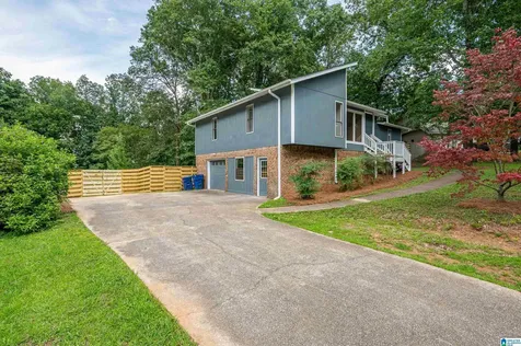 132 Portsouth Lane Alabaster AL 35007