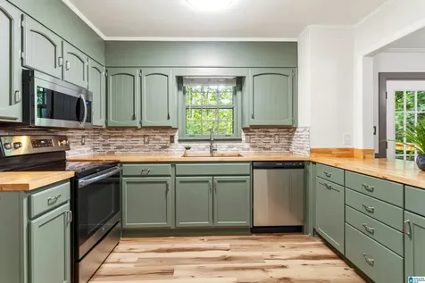 2417 Wine Ridge Drive Birmingham AL 35244