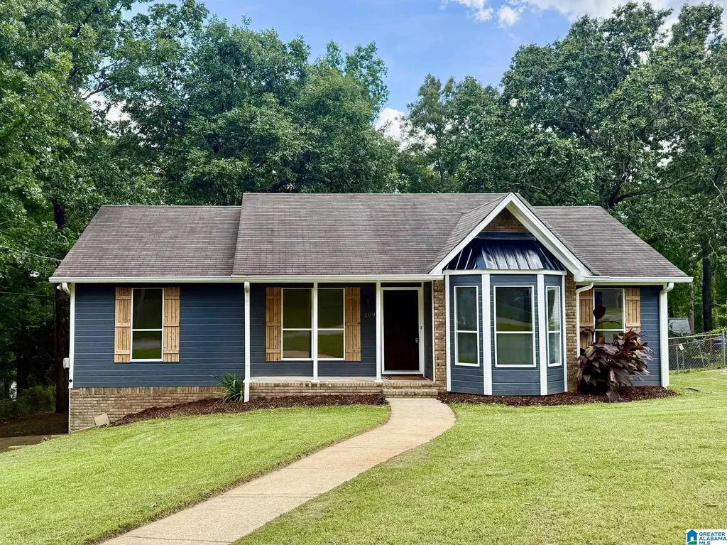 109 Cahaba Forest Drive Trussville AL 35173