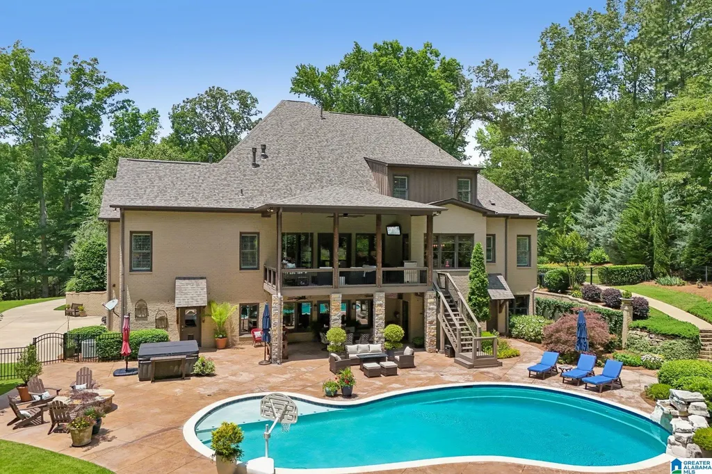 336 Stonegate Drive Birmingham AL 35242