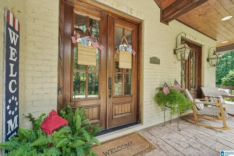 336 Stonegate Drive Birmingham AL 35242