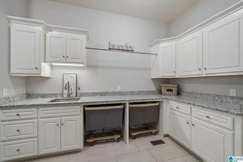 336 Stonegate Drive Birmingham AL 35242