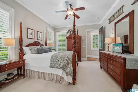 336 Stonegate Drive Birmingham AL 35242