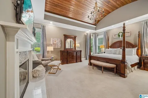 336 Stonegate Drive Birmingham AL 35242