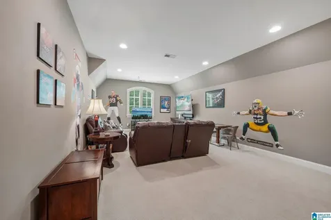 336 Stonegate Drive Birmingham AL 35242