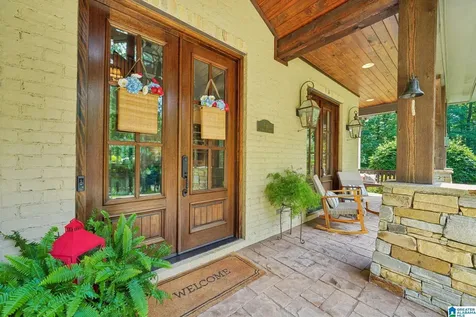336 Stonegate Drive Birmingham AL 35242