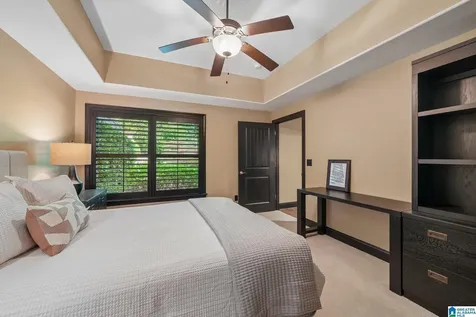 336 Stonegate Drive Birmingham AL 35242